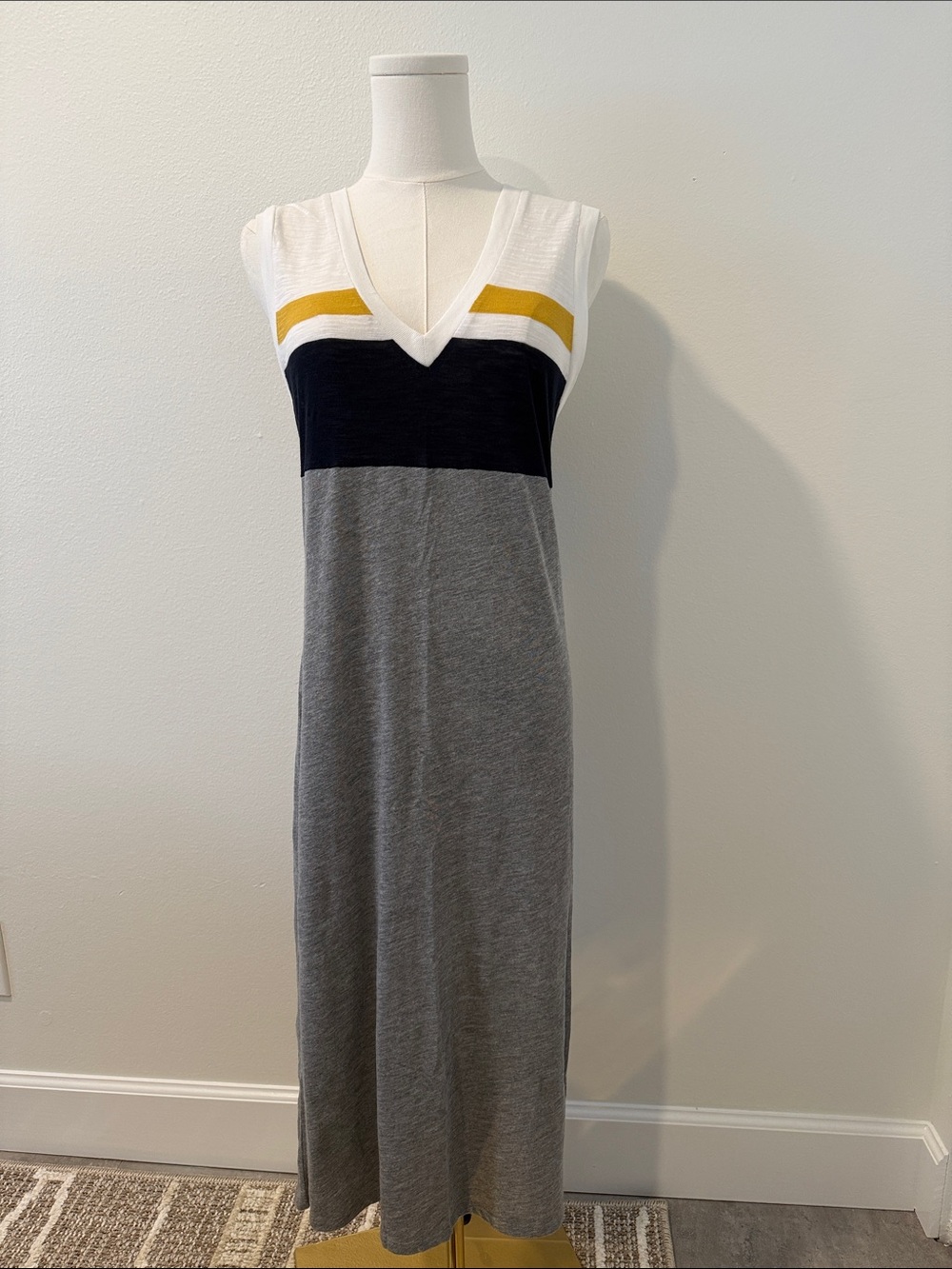 RVCA Colorblock Midi Dress – Size XS